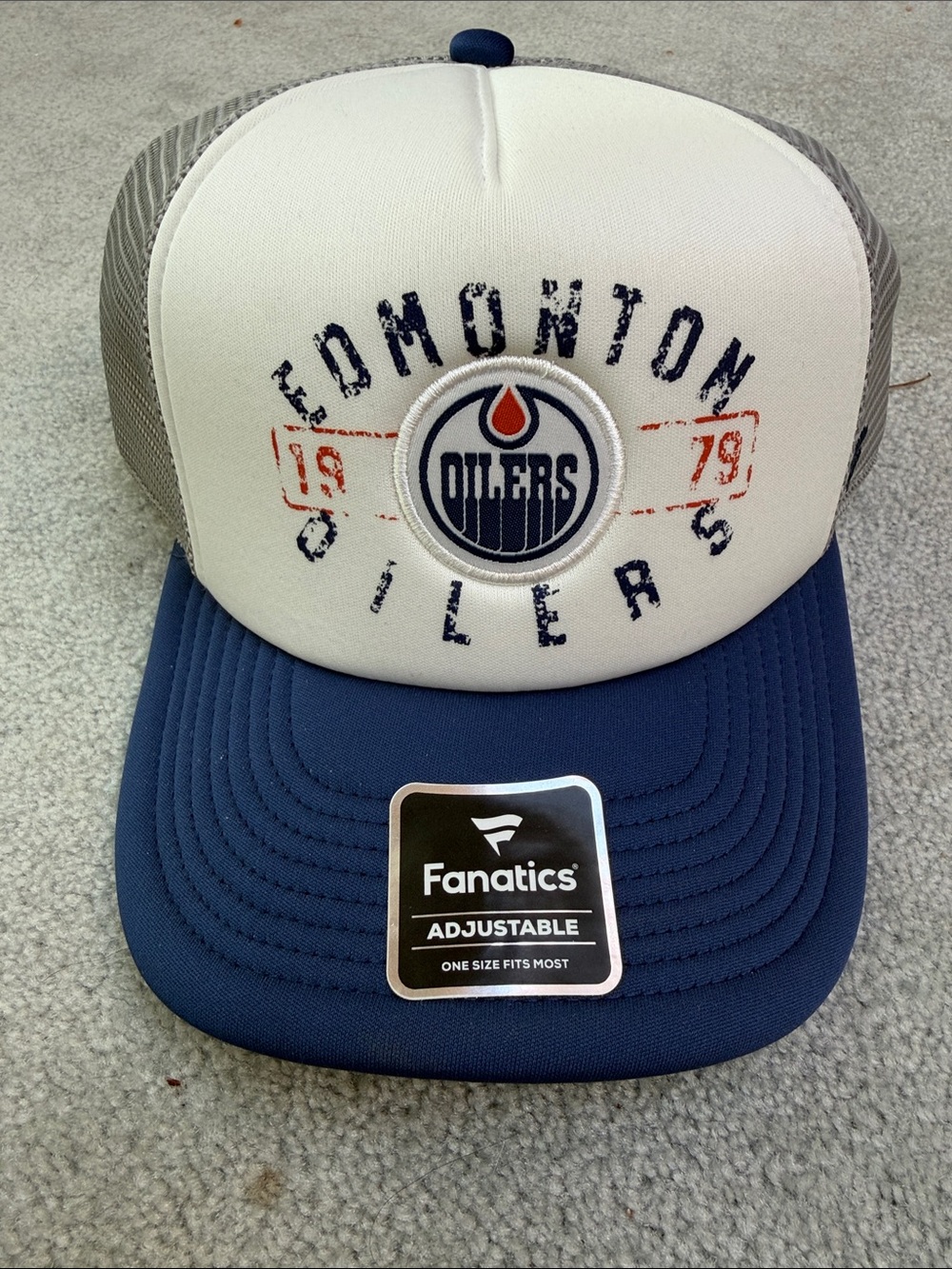 Fanatics Edmonton Oilers White, Navy and Gray Mesh Snapback Hat
